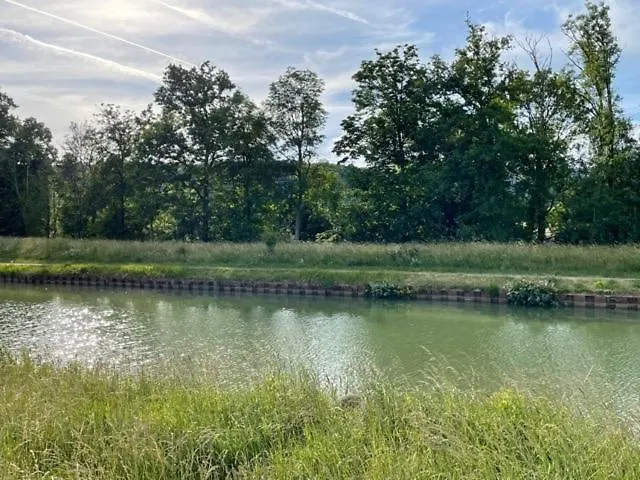 Gîte calme au bord de l\'Ouche.